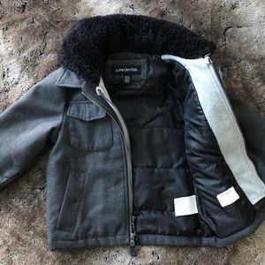 Winter coat for boys size 5/6